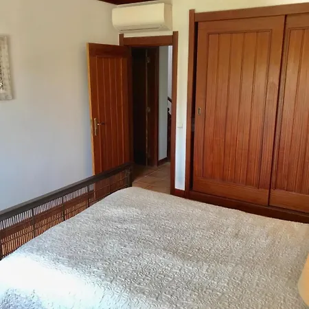 Casa Ceu Azul בנאגיל
